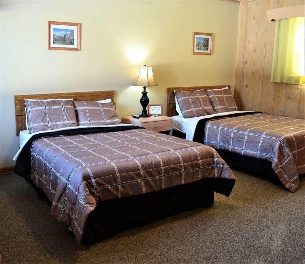 Royal Motel Айрънууд Екстериор снимка
