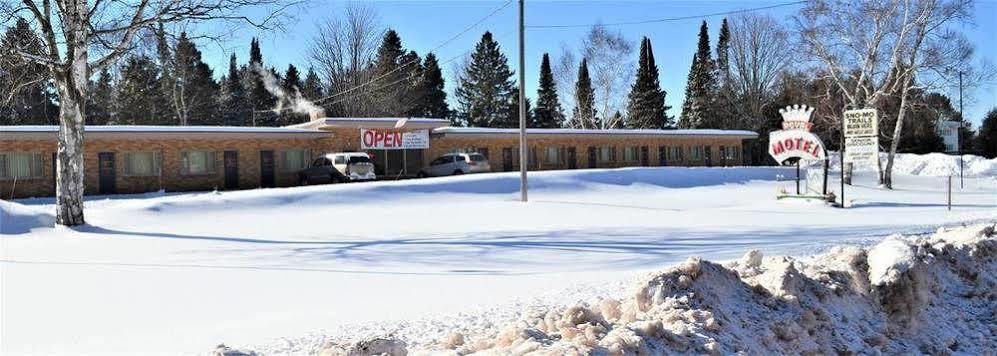 Royal Motel Айрънууд Екстериор снимка