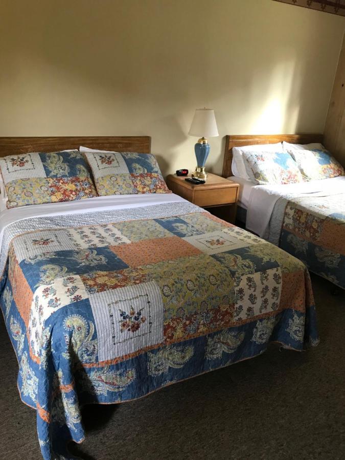 Royal Motel Айрънууд Екстериор снимка