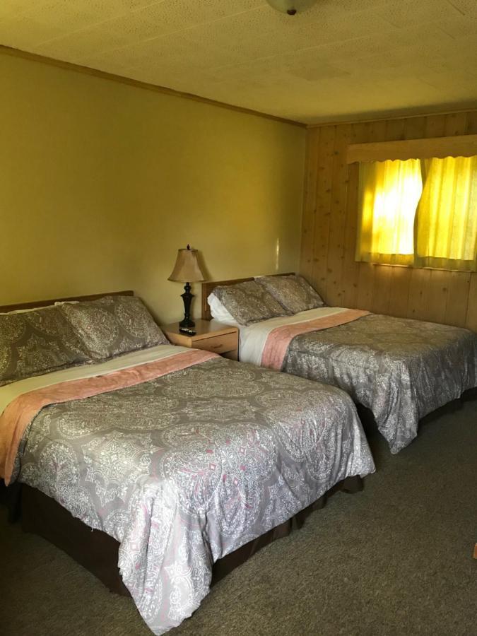 Royal Motel Айрънууд Екстериор снимка
